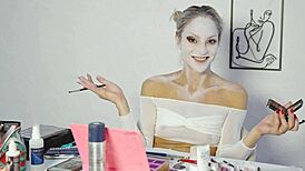 Pretty blonde does Harley Quinn makeup tutorial for Halloween