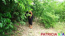 हमारा अफ्रीकी जंगल सेक्स टूर, जंगल में कड़ी चुदाई