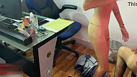 Jefe Se Folla A Joven Universitaria Que Pide Una Oportunidad De Trabajo Historia Completa