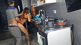 Married woman receives plumber without panties!