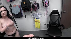 security officer catches hot milf leia rae shoplifting 😏