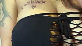 Discussing verification with big-ass latina milf 😏