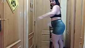 Milf With Big Ass Performs Seductive Striptease Dance.