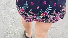 Damn, banging this curvy mature slut on the street! 🔥