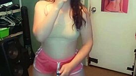 Catherine Grey Twerks Her Big Ass On Snapchat