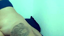 Trepando bem gostoso no pau do marido