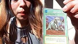 Bonneyuwu feels excited showing her body with cards