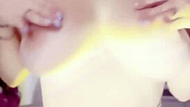 Loirinha Squirts During Anal On Table