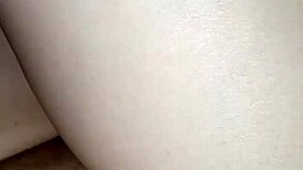 Quick Homemade Slap on Pregnant Milf