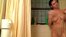 russian oral play in steamy bath session