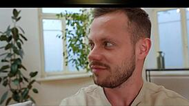 हॉर्नी फ्रेंच मेच्योर काउच पर - ह्यूज कमशॉट - रियल एमेच्योर होममेड - सेक्स एंड सिगरेट - फुल वीडियो