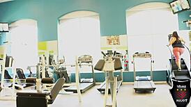 Does Sofia Rose swallow Rome's load?