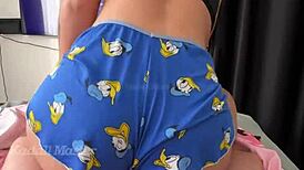 novinha putinha dancing funk sitting on big cock