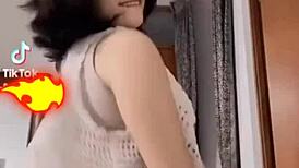 TikTok whores shaking ass?