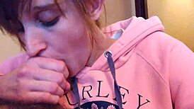 Amateur wife gives blowjob then gets creampie