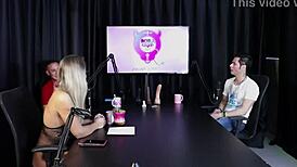 The blonde felt hot and took off her clothes after the guest said he freed a woman in the swing house. It was a glamorous see-through moment with Brazilian swingers.