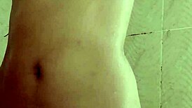 I'M Masturbating In The Shower And Getting Caught By That College Girl