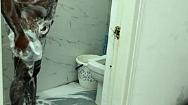 lucky asian boy showers with irani milf, what a treat 😍🚿