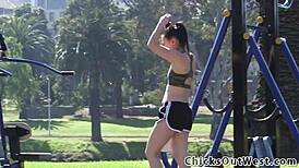 Amateur Girlfriend Gets Screwed Outdoors With Rimjob