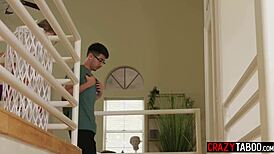 Shy guy Diego Perez fucks petite babe and cheerleader Melody Marks 😏