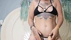 Danabarzagli Remembers Her Wild Masturbation with Big Ass and Small Tits!