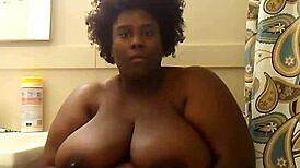 Indiana Woman Goddess Plays with Her Self in Mature BBW Style