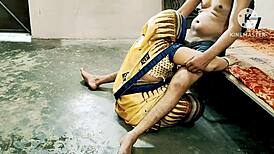 indian desi maid fuking hindi audio