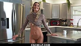 Freeuse Hosts Make Their Guests' Vacation Unforgettable with Anytime Sex - Cncmilf