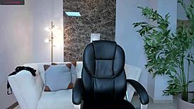 mulher se masturbando em live with squirting orgasm as latina asian solo