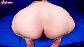 Mama Shakes That Fat Booty and Farts on Your Dick!