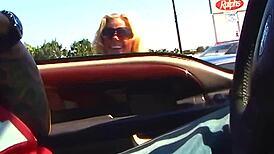 Blonde Mom Kayla Synz Teased