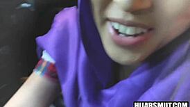 यंग मुस्लिम गर्ल स्टेपडैड की पीठ पीछे अमेरिकन बीएफ को चोदती है!