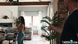 i'm bbw arab milf sarah arabic, gotta fuck this big cock to save my reputation