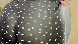 Look at that sexy ass in leggings with big natural tits on blonde babe