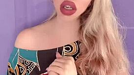 goddess mistress in domination fetish session 😈