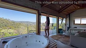 Renatinha, show me those big tits in the cabin?