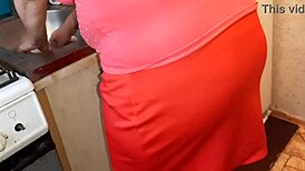 I Jerk Off To My Neighbor In The Kitchen While She Is Preparing Dinner