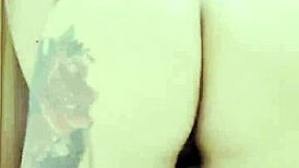 Look at that sexy ass in leggings with big natural tits on blonde babe