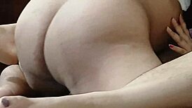 सौतेली बहन ने सौतेले भाई का लंड स्टोर रूम में इंटेंस चुदाई में राइड किया