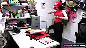 Pizza delivery girl ava davis hides rings in box