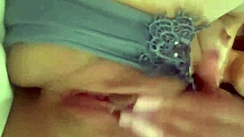 mira que rico me sale mi lechita quieres chuparmela?