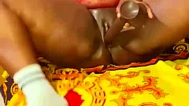 Hairless Lesbian Shaved Pussy Scissoring