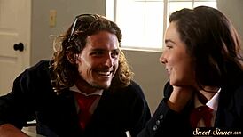 ग्लैमरस सौतेली बहन राइड करती फुल मूवी