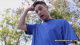 Nubian princess blows big white dick by pool