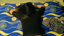 मेरे स्टीपडैड का सेमेन मेरी चूत पर फैल गया