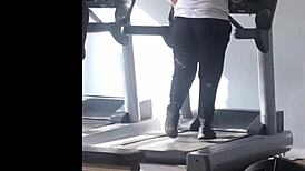 big booty bbw girl shakes her huge ass on the treadmill at the gym