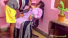 इंडियन बिच ऑफिस बैकरूम में पेनफुल फक मिलती है