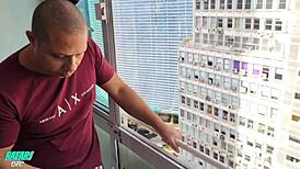 secretária milf dá boquete pro chefe