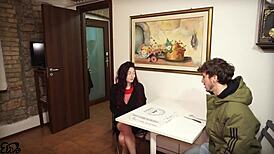 i ordered a pizza but i got 2 sausages threesome mmf 🍕