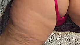 Pussy walls throb as she wants a cock.